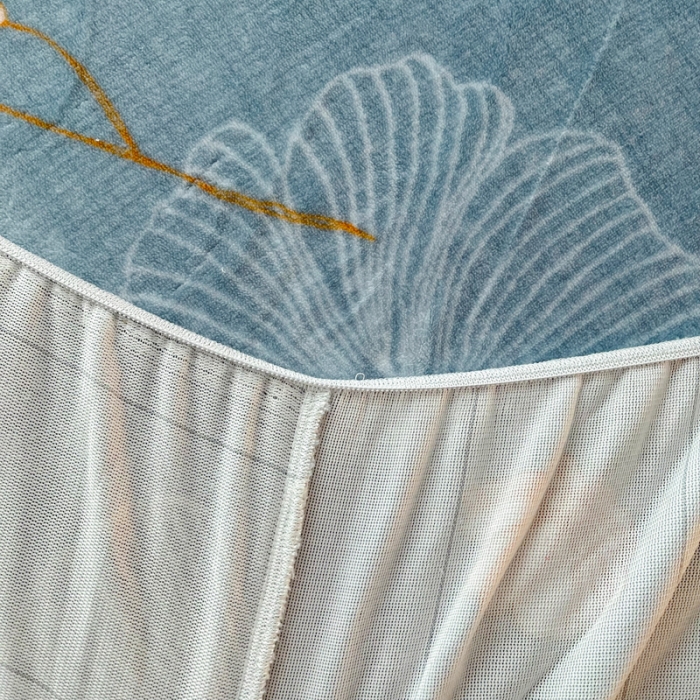 91家纺网 家纺一手货源 找家纺 2024新款230克牛奶绒印花单品床笠可定做任意尺寸荷塘月色