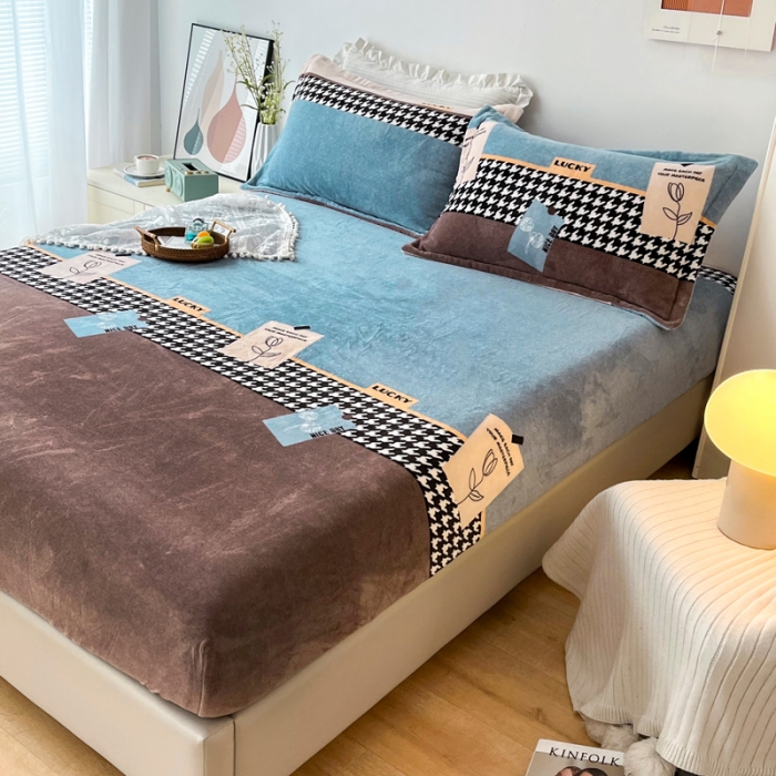 91家纺网 家纺一手货源 找家纺 2024新款230克牛奶绒印花单品床笠 可定做任意尺寸 简爱