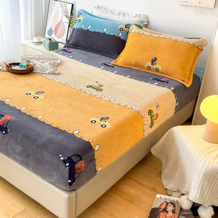 91家纺网 家纺一手货源 找家纺 2024新款230克牛奶绒印花单品床笠可定做任意尺寸恐龙乐园