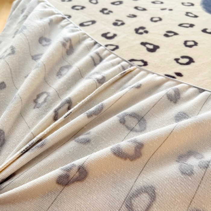 91家纺网 家纺一手货源 找家纺 2024新款230克牛奶绒印花单品床笠可定做任意尺寸落日余晖