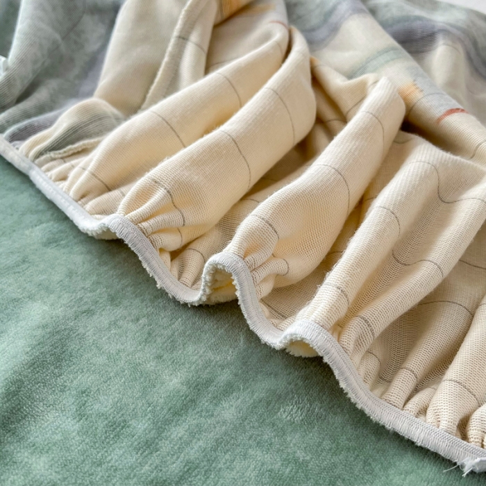 91家纺网 家纺一手货源 找家纺 2024新款230克牛奶绒印花单品床笠可定做任意尺寸落日余晖