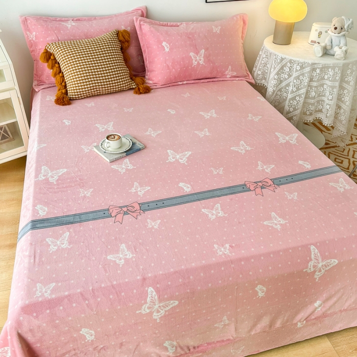 91家纺网 家纺一手货源 找家纺 锦罗绣 2024新款230克牛奶绒印花单品床单 蝴蝶依依