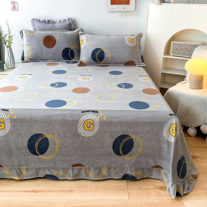 91家纺网 家纺一手货源 找家纺 锦罗绣 2024新款230克牛奶绒印花单品床单 浪漫情调