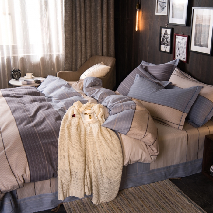 91家纺网 家纺一手货源 找家纺 青竹苑 2022新款全棉磨毛印花四件套 轩尼诗-蓝