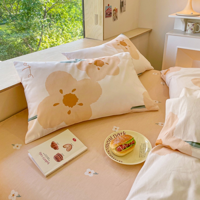 91家纺网 家纺一手货源 找家纺 芊寻家居   2024新款全棉13372印花四件套 小幸运