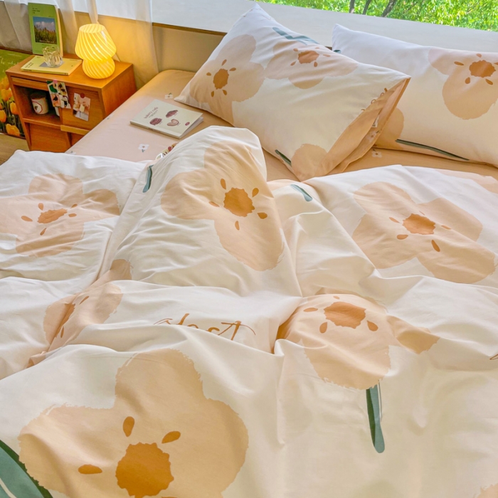 91家纺网 家纺一手货源 找家纺 芊寻家居   2024新款全棉13372印花四件套 小幸运