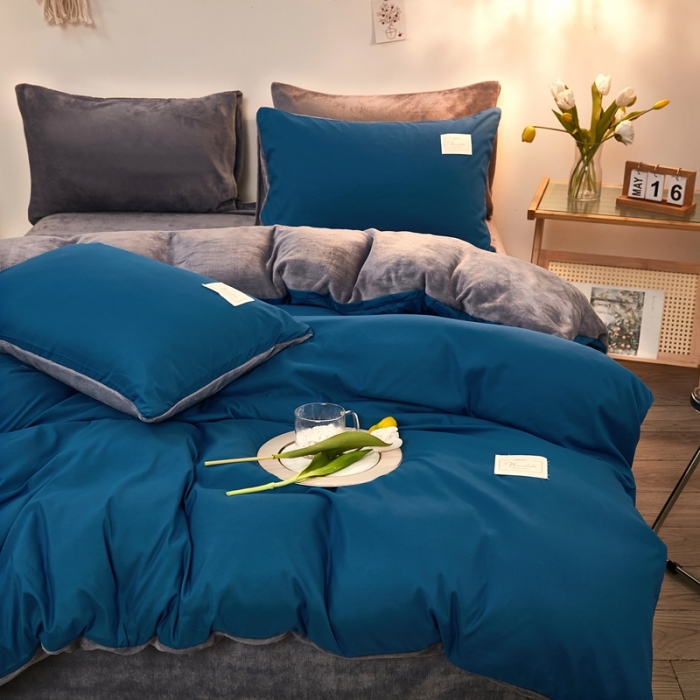 91家纺网 家纺一手货源 找家纺 啊雅 2025水洗棉+牛奶绒三件套四件套 克莱因蓝加牛奶绒