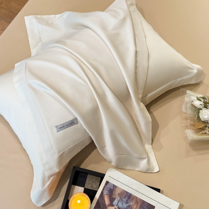 91家纺网 家纺一手货源 找家纺 高级感简约贡缎长绒棉纯色双拼床上四件套全棉被套奶昔白香槟金