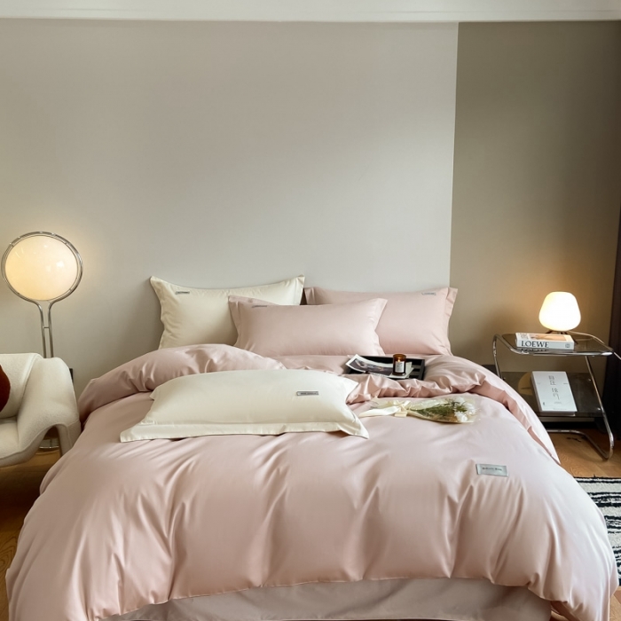 91家纺网 家纺一手货源 找家纺 高级感简约60s贡缎长绒棉纯色双拼床上四件套全棉被套茱萸粉