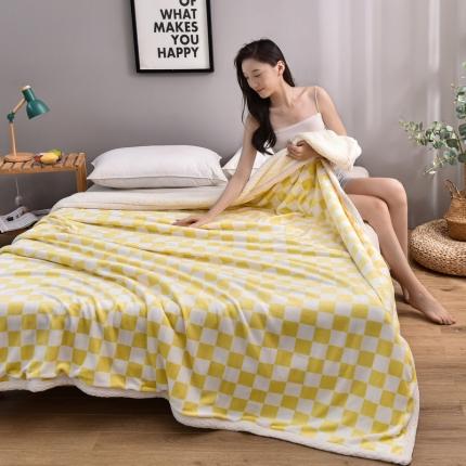 91家纺网 家纺一手货源 找家纺 爱她美 2022新款网红棋盘格羊羔绒毯盖毯毛毯 棋盘格黄