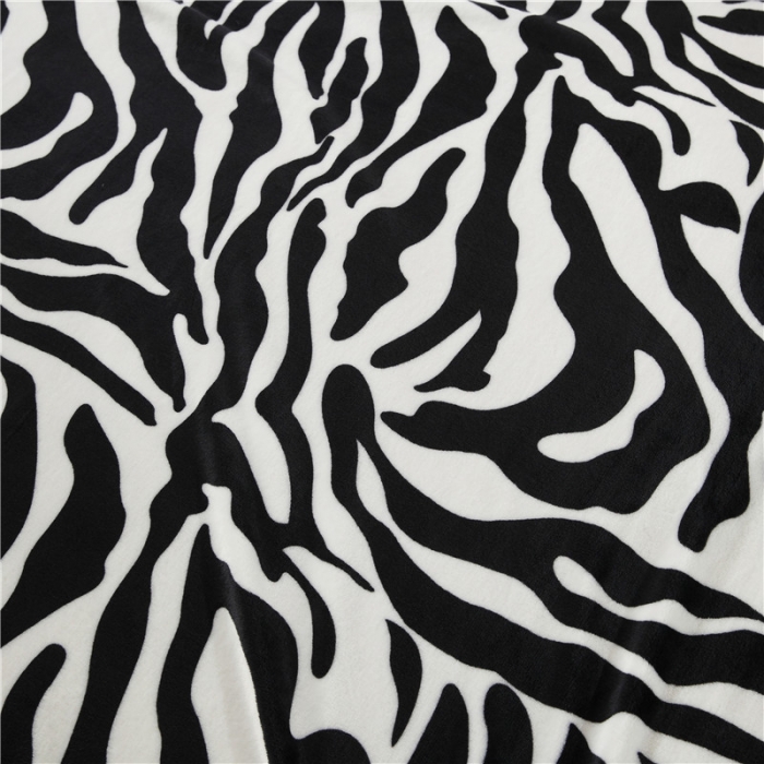 91家纺网 家纺一手货源 找家纺 爱她美家纺 2022新款300g金貂绒毛毯 斑马纹