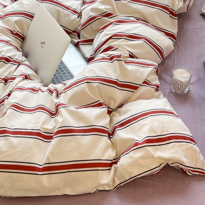 91家纺网 家纺一手货源 找家纺 昔可家纺2022新款韩风简约条纹全棉套件混搭款 混搭红条