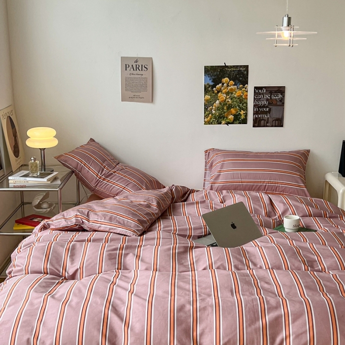 91家纺网 家纺一手货源 找家纺 昔可家纺2022新款韩风简约条纹全棉套件正常款 棕粉条
