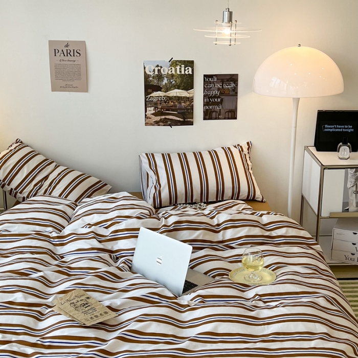 91家纺网 家纺一手货源 找家纺 昔可家纺2022新款韩风简约条纹全棉套件正常款 棕横条