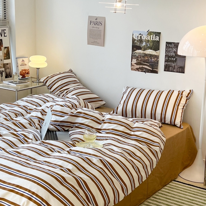 91家纺网 家纺一手货源 找家纺 昔可家纺2022新款韩风简约条纹全棉套件正常款 棕横条