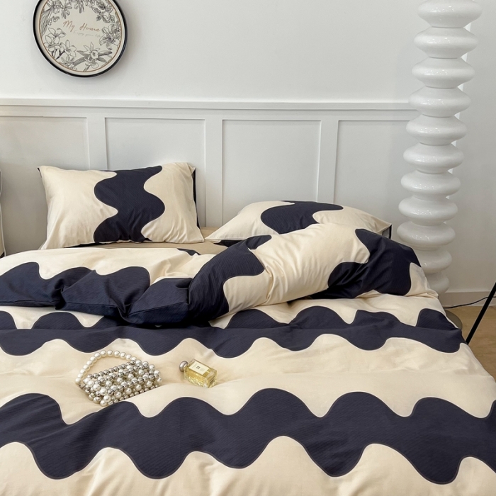 91家纺网 家纺一手货源 找家纺 昔可家纺2022新款简约波纹全棉款四件套 黑波纹