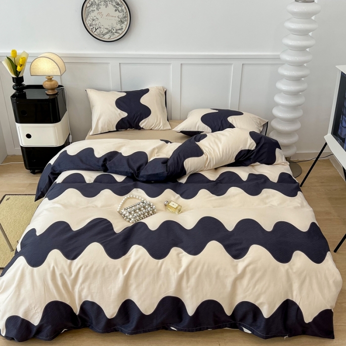 91家纺网 家纺一手货源 找家纺 昔可家纺2022新款简约波纹全棉款四件套 黑波纹