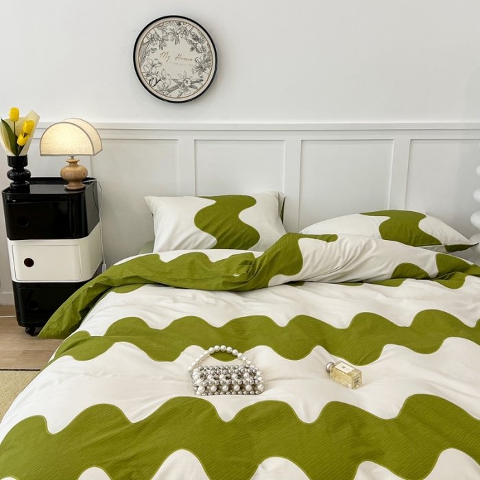 91家纺网 家纺一手货源 找家纺 昔可家纺2022新款简约波纹全棉款四件套 绿波纹