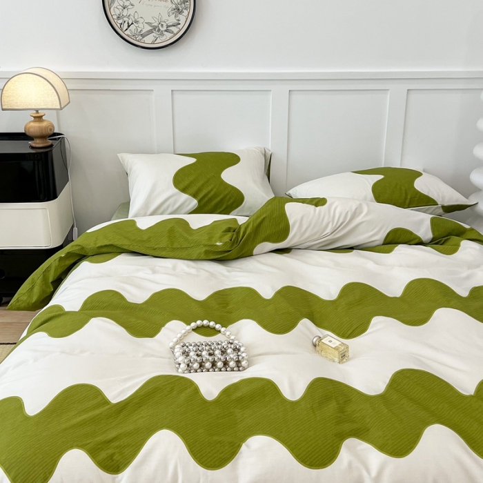 91家纺网 家纺一手货源 找家纺 昔可家纺2022新款简约波纹全棉款四件套 绿波纹