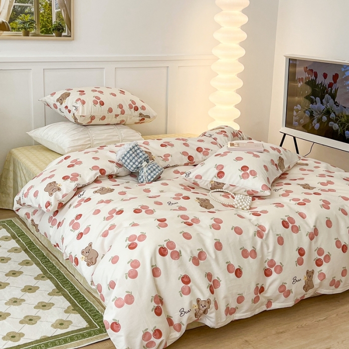 91家纺网 家纺一手货源 找家纺 昔可家纺2022新款奶呼呼卧室四件套 樱桃熊