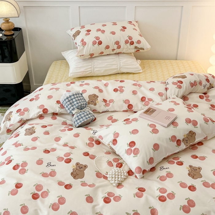 91家纺网 家纺一手货源 找家纺 昔可家纺2022新款奶呼呼卧室四件套 樱桃熊