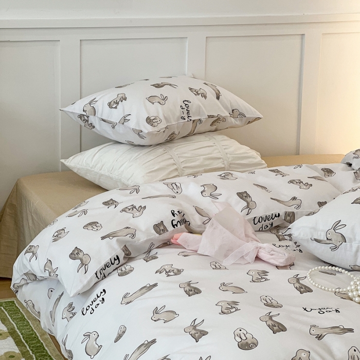 91家纺网 家纺一手货源 找家纺 昔可家纺2022新款奶呼呼卧室四件套 月野小兔