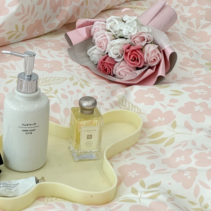 91家纺网 家纺一手货源 找家纺 昔可家纺2022新款梦幻花园系列全棉四件套 春日小粉花