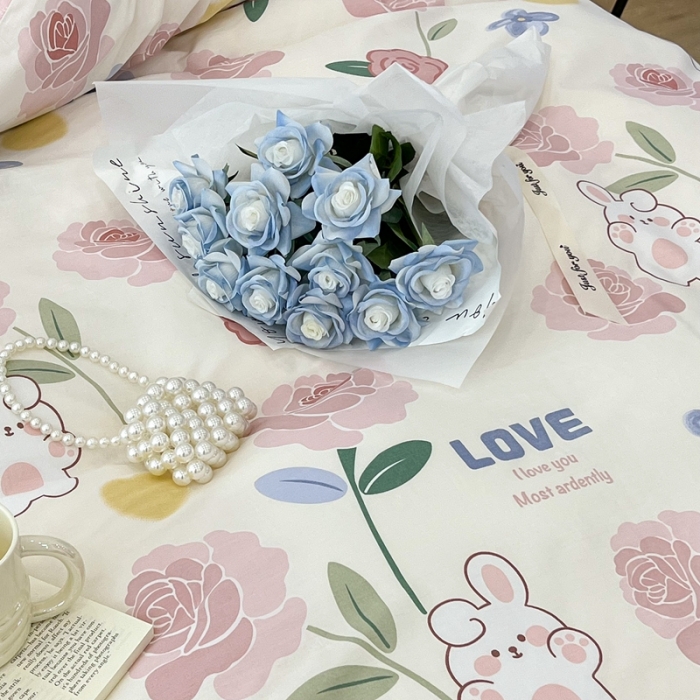 91家纺网 家纺一手货源 找家纺 昔可家纺2022新款梦幻花园系列全棉四件套 粉蔷薇兔