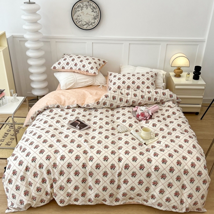 91家纺网 家纺一手货源 找家纺 昔可家纺2022新款梦幻花园系列全棉四件套 南法假日