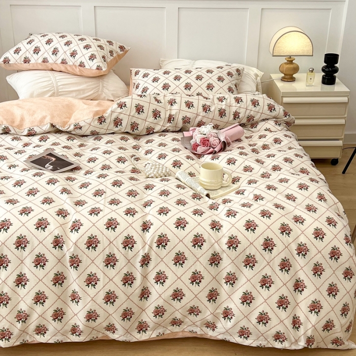 91家纺网 家纺一手货源 找家纺 昔可家纺2022新款梦幻花园系列全棉四件套 南法假日
