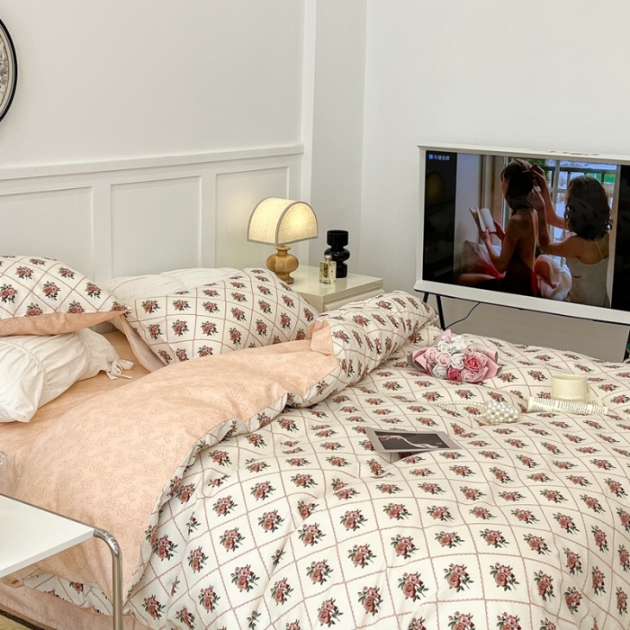 91家纺网 家纺一手货源 找家纺 昔可家纺2022新款梦幻花园系列全棉四件套 南法假日
