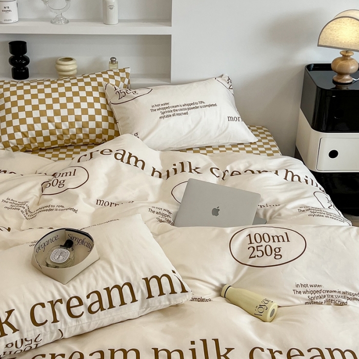 91家纺网 家纺一手货源 找家纺 昔可家纺2022新款棋盘格字母系列四件套 咖牛奶