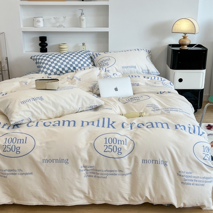 91家纺网 家纺一手货源 找家纺 昔可家纺2022新款棋盘格字母系列四件套 蓝牛奶