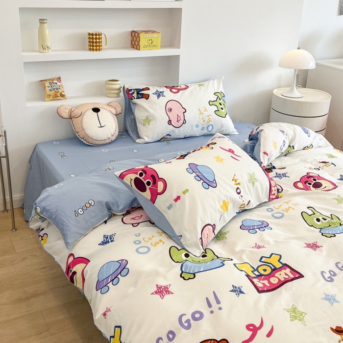 91家纺网 家纺一手货源 找家纺 昔可家纺2022新款迪士尼全棉四件套 胡迪的小伙伴