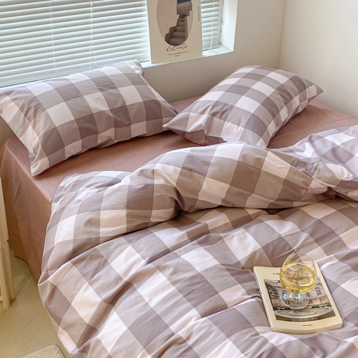 91家纺网 家纺一手货源 找家纺 昔可家纺2022新款学生季格子全棉四件套 香雾粉格