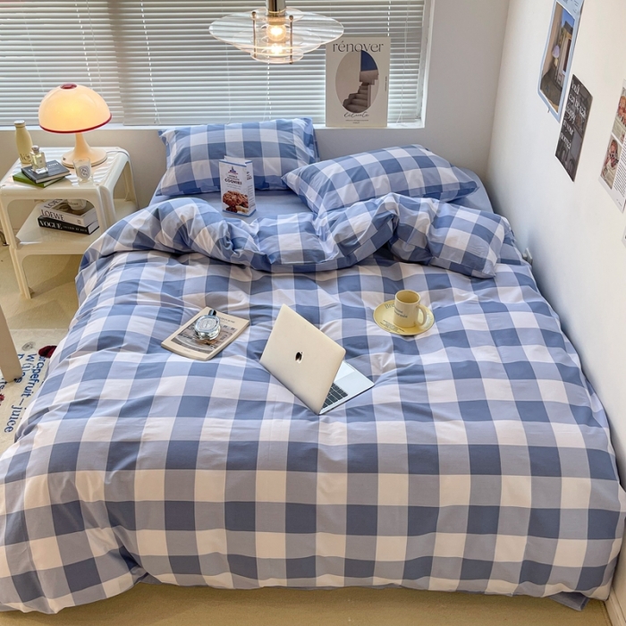 91家纺网 家纺一手货源 找家纺 昔可家纺2022新款学生季格子全棉四件套 云雾蓝格