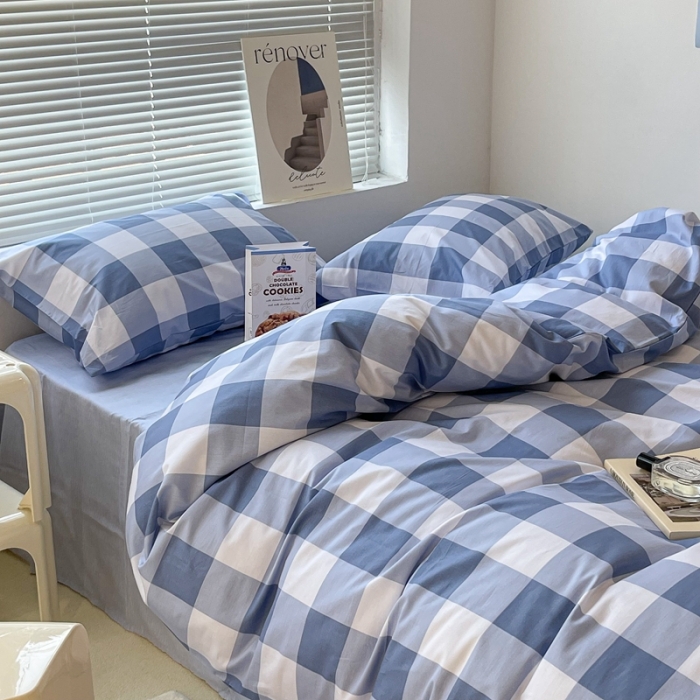 91家纺网 家纺一手货源 找家纺 昔可家纺2022新款学生季格子全棉四件套 云雾蓝格