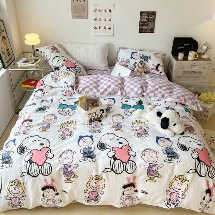 91家纺网 家纺一手货源 找家纺 昔可家纺2022新款正版授权史努比全棉四件套 好朋友