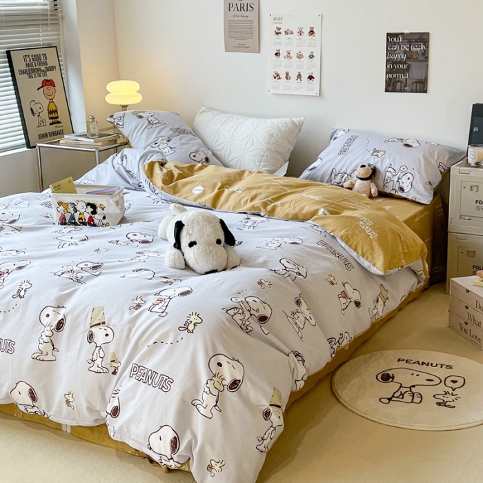 91家纺网 家纺一手货源 找家纺 昔可家纺2022新款正版授权史努比全棉四件套 灰色幻想