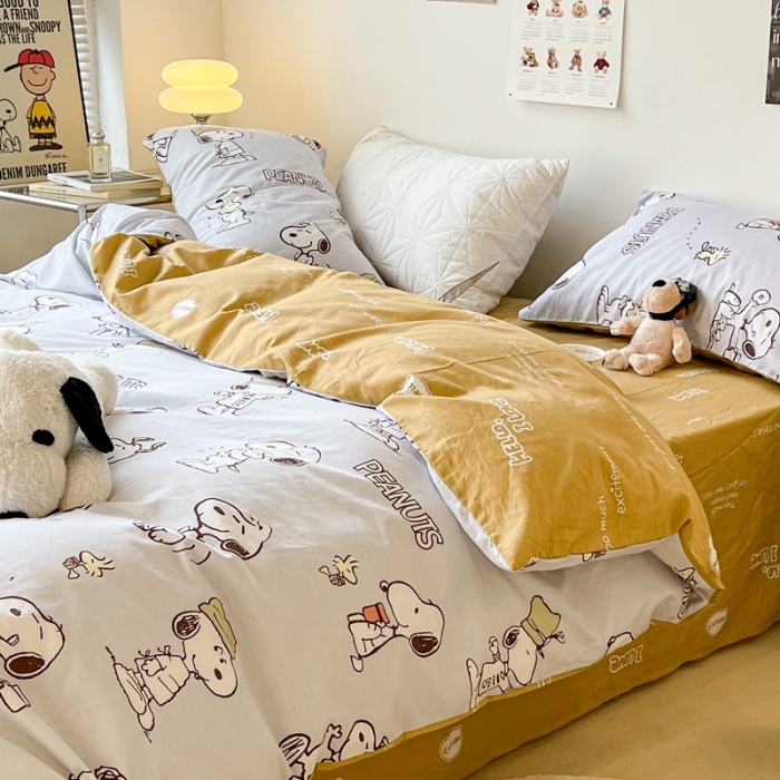 91家纺网 家纺一手货源 找家纺 昔可家纺2022新款正版授权史努比全棉四件套 灰色幻想