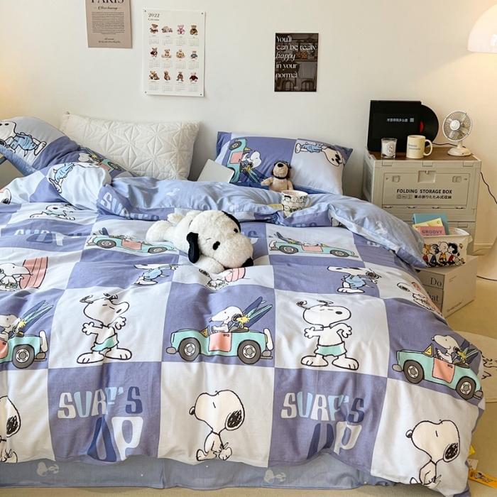 91家纺网 家纺一手货源 找家纺 昔可家纺2022新款正版授权史努比全棉四件套 假期旅行紫