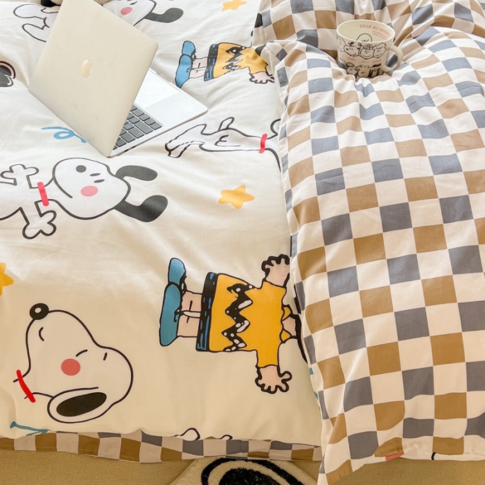 91家纺网 家纺一手货源 找家纺 昔可家纺2022新款正版授权史努比全棉四件套 小玩伴白