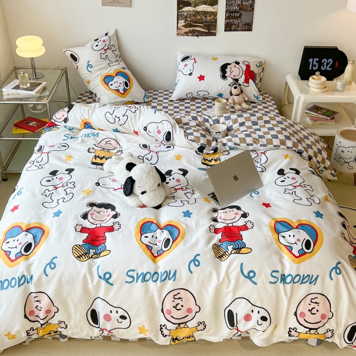 91家纺网 家纺一手货源 找家纺 昔可家纺2022新款正版授权史努比全棉四件套 小玩伴白