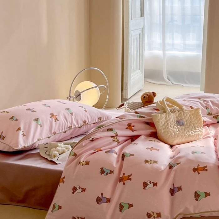 91家纺网 家纺一手货源 找家纺 汇庭 2022新款长绒棉印花学生春秋被 本草熊