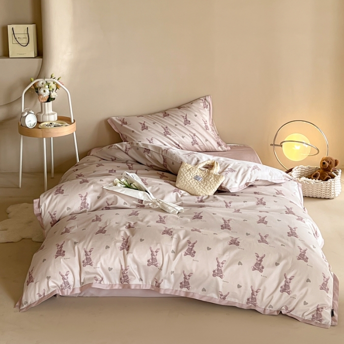 91家纺网 家纺一手货源 找家纺 汇庭 2022新款长绒棉印花学生春秋被 萌萌兔