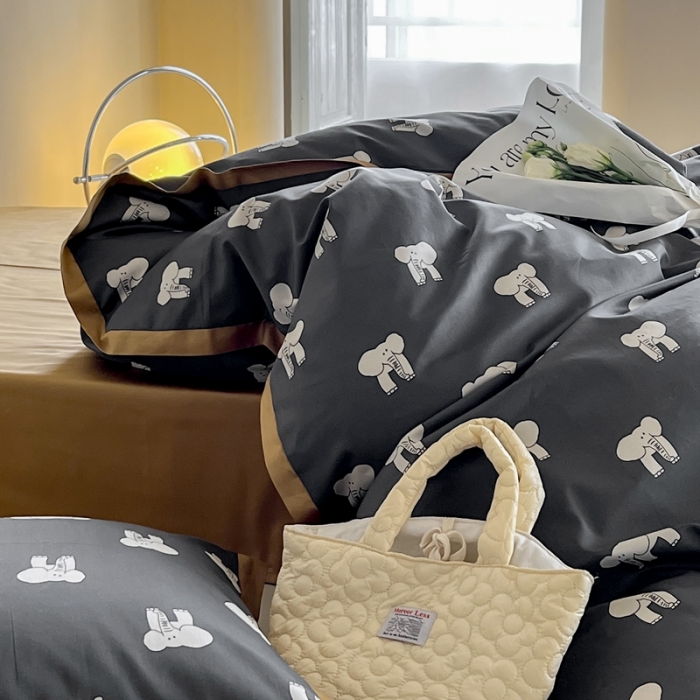 91家纺网 家纺一手货源 找家纺 汇庭 2022新款长绒棉印花学生春秋被 象多多