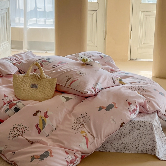 91家纺网 家纺一手货源 找家纺 汇庭 2022新款长绒棉印花学生春秋被 小公主