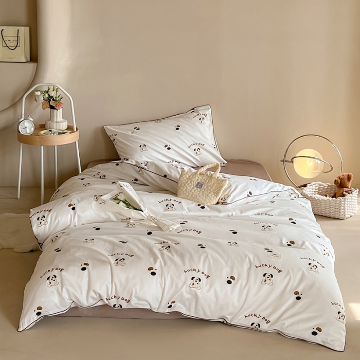 91家纺网 家纺一手货源 找家纺 汇庭 2022新款长绒棉印花学生春秋被 掌门狗