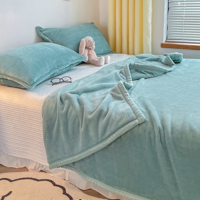 91家纺网 家纺一手货源 找家纺 （总）雅萱家纺 2022新款纯色牛奶绒多功能毛毯