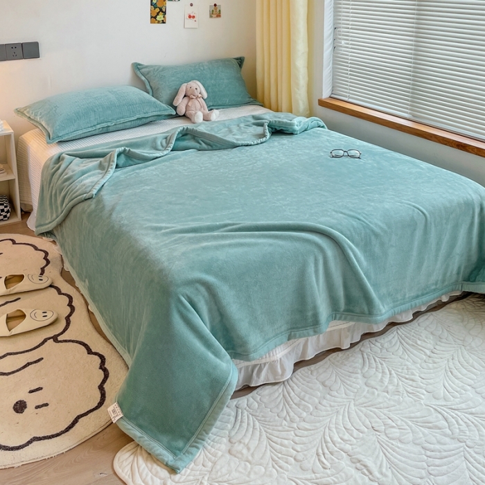 91家纺网 家纺一手货源 找家纺 （总）雅萱家纺 2022新款纯色牛奶绒多功能毛毯